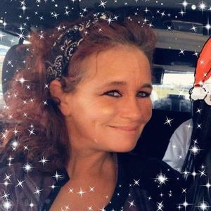 Meet your Posher, Gloria